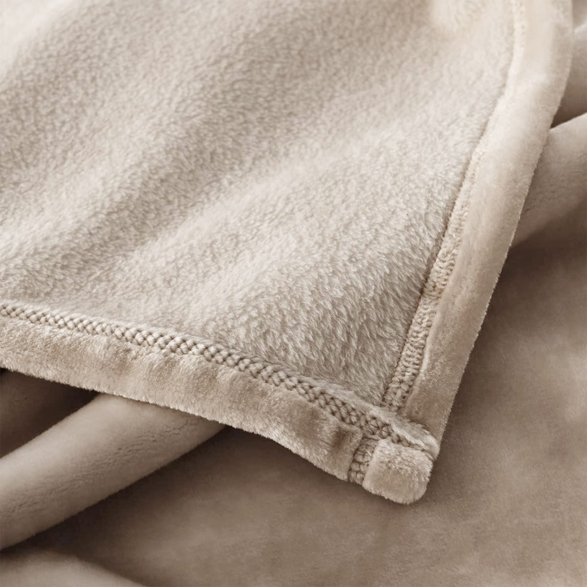 Ryotei Micro Fleece Soft Blanket, 66x90 Twin